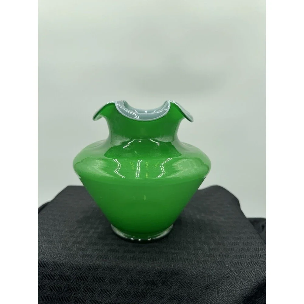 VTG MCM FENTON Green Ivy Overlay Ruffled Handblown Glass Vase White Interior 5.5